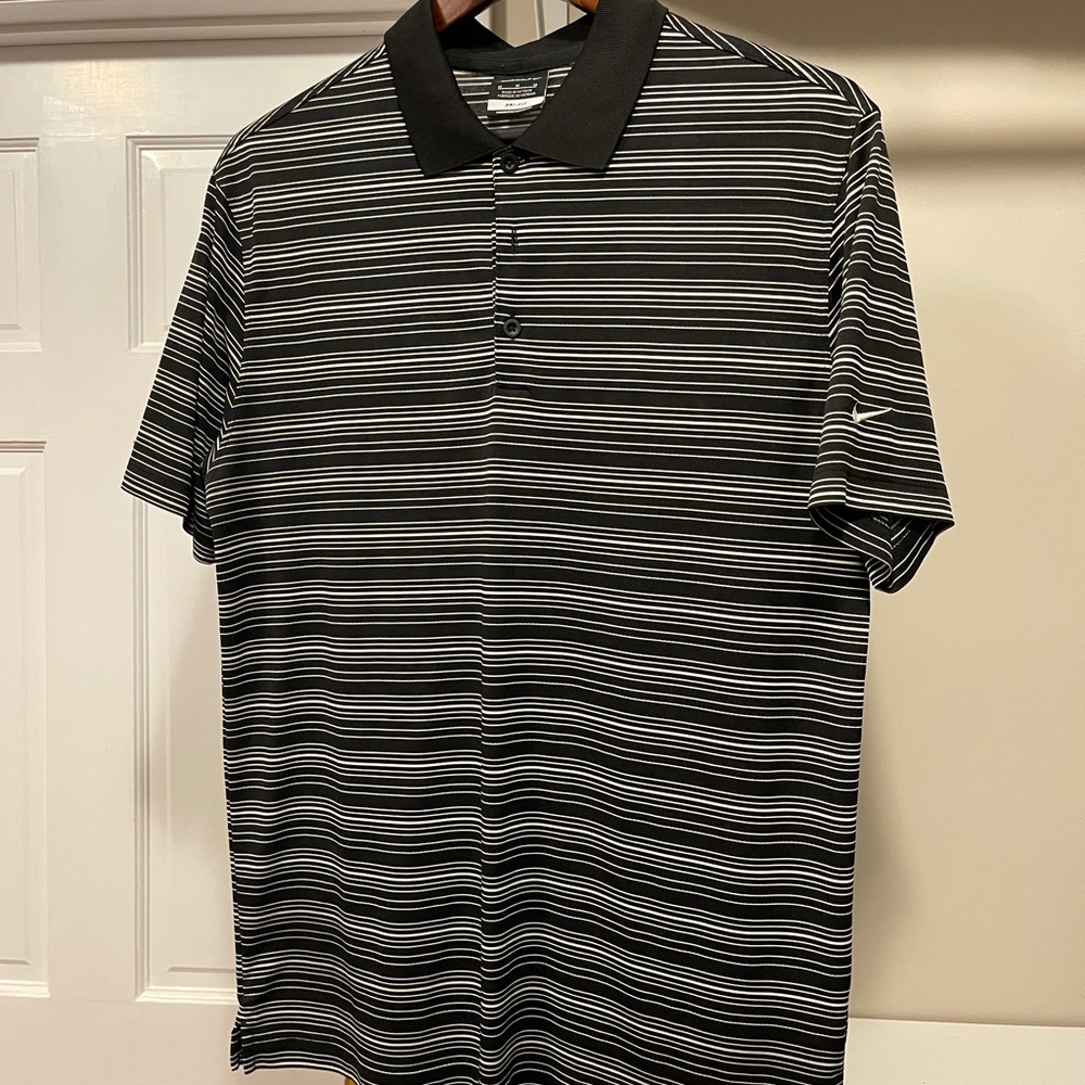 Great condition Nike Dri Fit polo